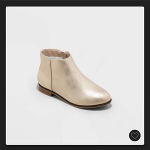 Cat & Jack Gold Slip On Chelsea Boot